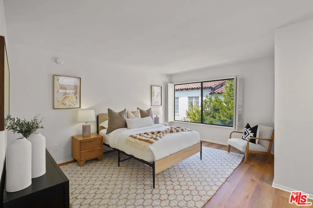 1655 Greenfield Avenue 3, Los Angeles, California 90025 home-pic-21